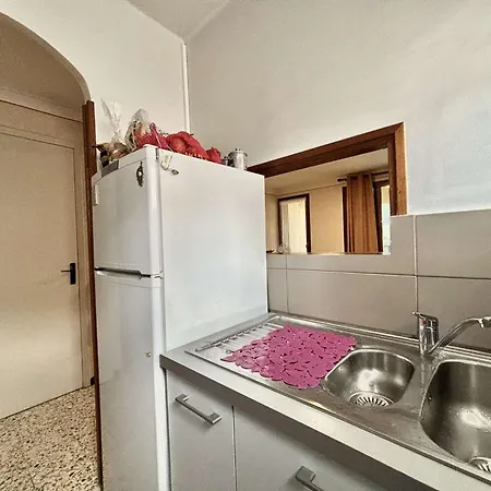 De La L'ile-rousse *