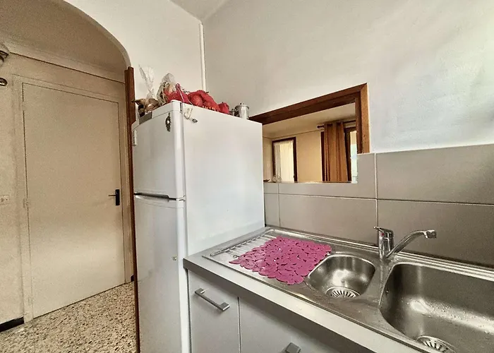 De La L'ile-rousse *