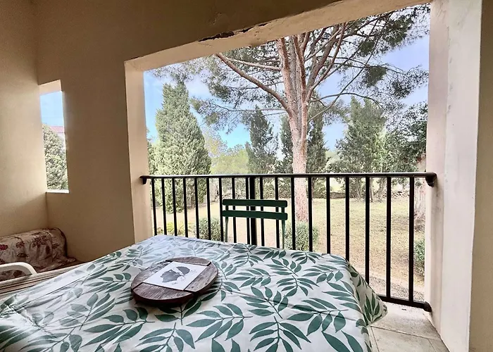 De La L'ile-rousse Apartmán *