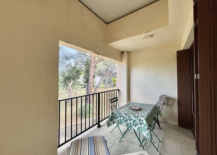 De La L'ile-rousse LʼÎle-Rousse